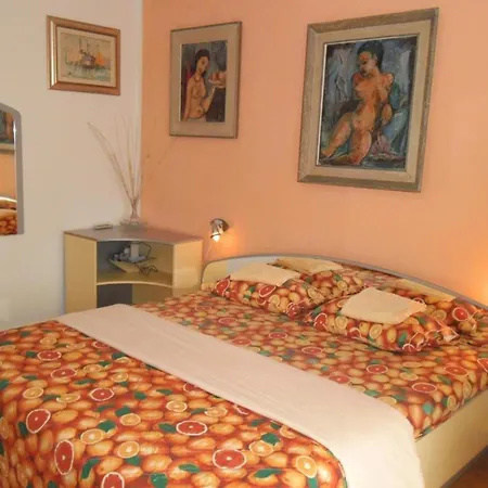 Apartment Charming Kestenovi Dvori *