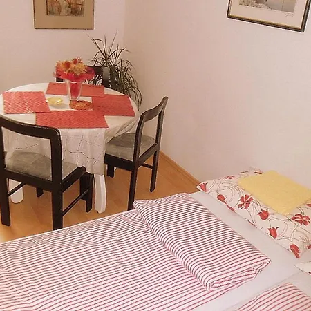 Charming Kestenovi Dvori Apartment Opatija