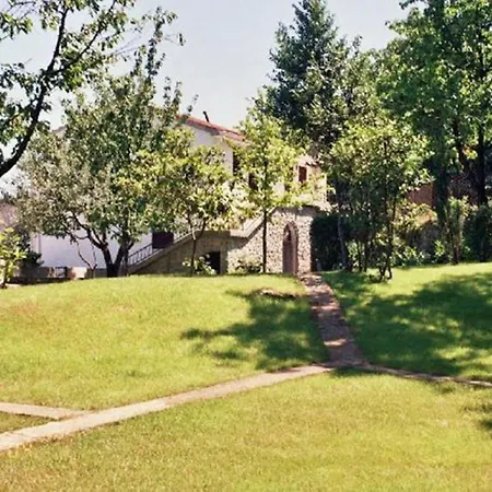 Charming Kestenovi Dvori אופטיה