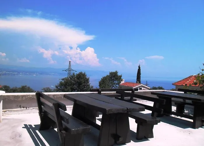 Apartment Charming Kestenovi Dvori Opatija