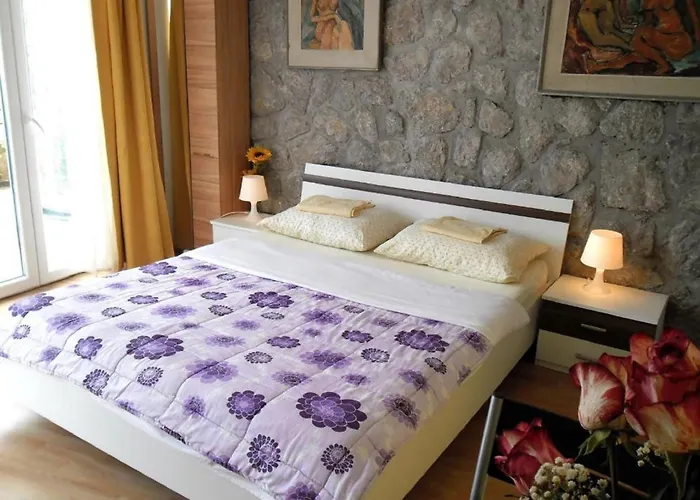 Charming Kestenovi Dvori Opatija