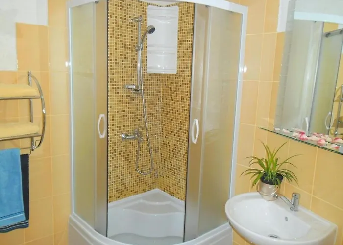 Charming Kestenovi Dvori Apartamento *