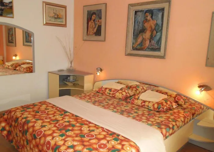 Apartamento Charming Kestenovi Dvori *